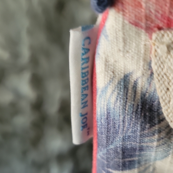 Caribbean Joe Tropical Print Accessory - Picture 2 of 11